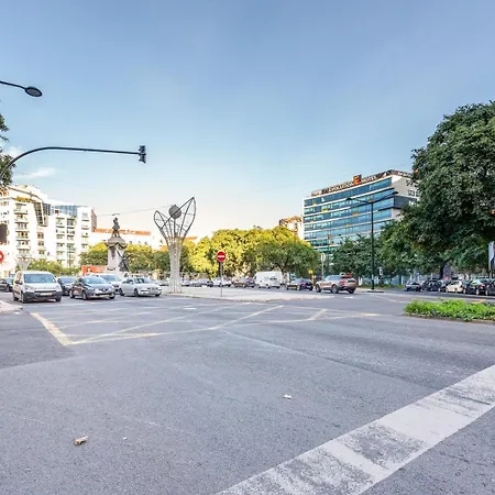 Guestready - Saldanha Building Castle Appartement Lisboa