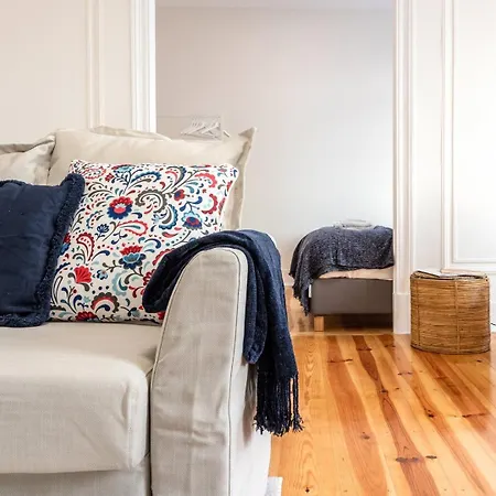 Guestready - Saldanha Building Castle Apartment